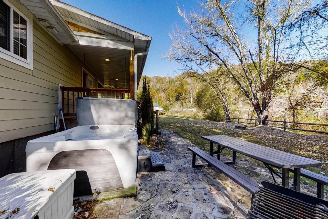 3 Bed 2 Bath Vacation Home In Whittier Exterior foto